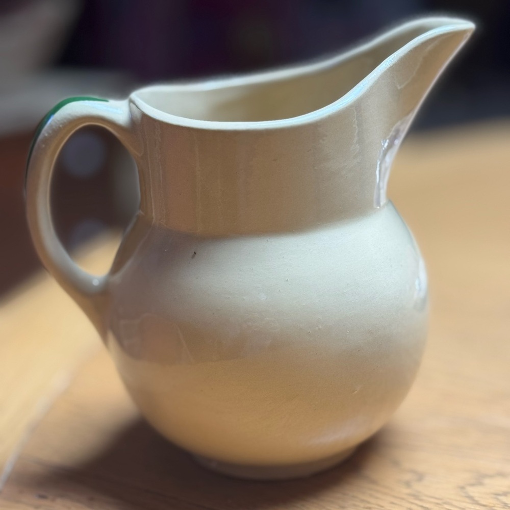 Vintage Watt Ware #15 Pitcher in Tear Drop Pattern -Mid Century - Picture 3 of 7
